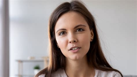 Things To Never Say To A Taylor Swift Fan - The Onion