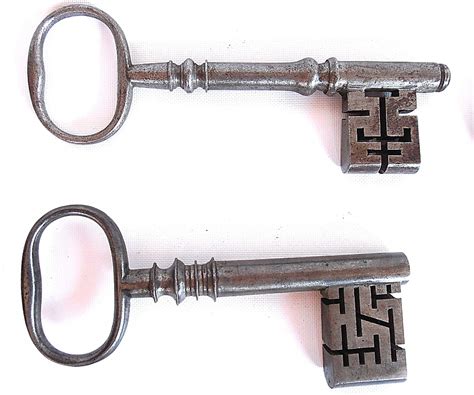 Antique keys? | Collectors Weekly