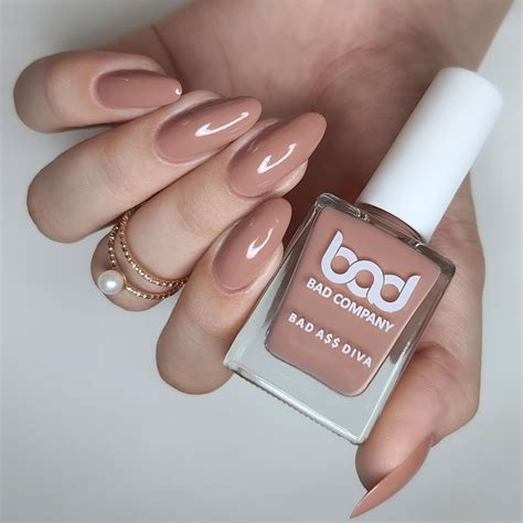 Buy BAD COMPANY Nude Nail Polish 10ml, No Toxin Glossy Nail Lacquer ...