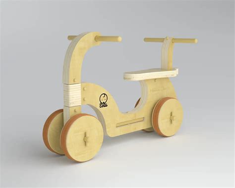 Alexandre Castro Designer - Triciclo madeira Evita 2018