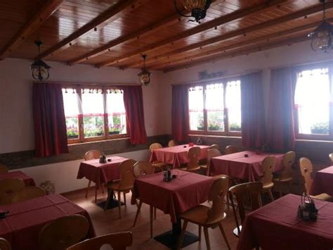 HOTEL-RESTAURANT ALPENGRUSS (Albinen) - Inn Reviews & Photos - Tripadvisor