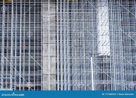 Skyscraper Side View 的图像结果