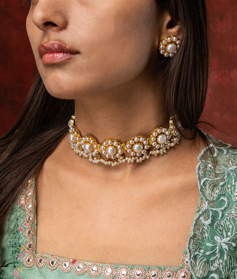 Aamna Choker Set – Totapari