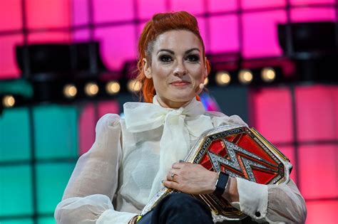 WWE's Becky Lynch, Seth Rollins announce birth of first child