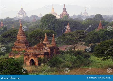 Templos De Bagan. Myanmar (Birmania). Imagen de archivo - Imagen de ...