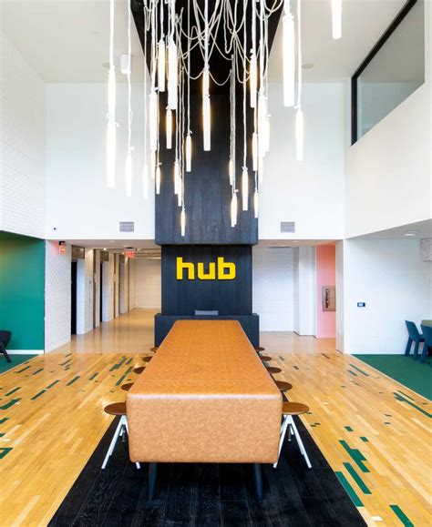 Off Campus Apartments Near Michigan State University | Hub East Lansing