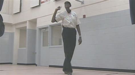 America's tallest man, George Bell, has died | 13newsnow.com