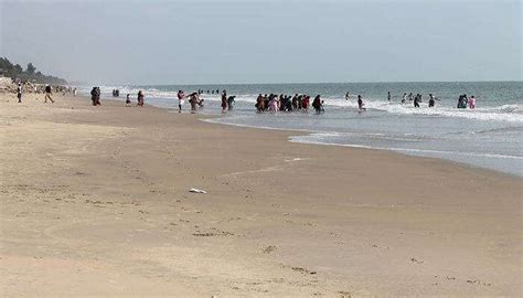 Beaches Near Thrissur: Find the Nearest & Best Beach for perfect vacation