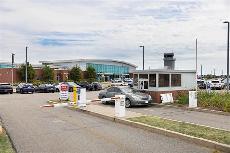 Cape Cod Airport Hyannis at Kelly Duppstadt blog