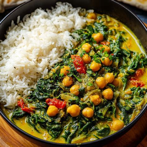 Saag With Chickpeas