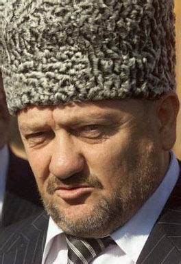 俄官员宣布卡德罗夫在车臣共和国总统选举中获胜_新浪军事_新浪网