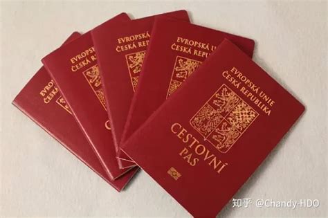 哪些人能拥有一本可免签多国的捷克护照？ - 知乎