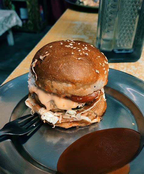 Bomb Sauce Cheese Chilli + Garlic Mayonnaise for Nachos, Tacos, Burgers ...