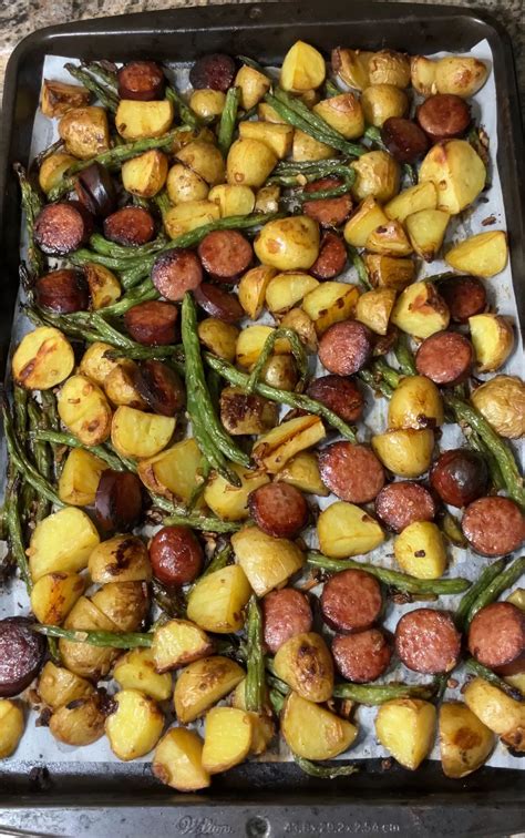 Sheet pan sausage with potatoes green beans – Artofit