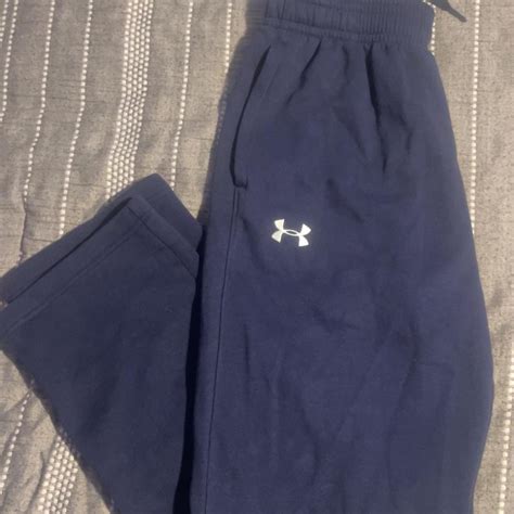 Under armor sweats size small - Depop