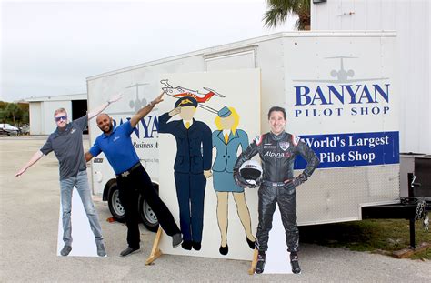 10 Essential Products for Beginning Student Pilots - Banyan Air Service