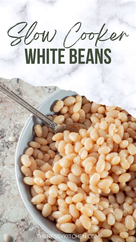Slow Cooker White Beans - The Nessy Kitchen
