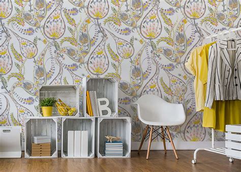 Download Conventional Closet Design Wallpaper | Wallpapers.com