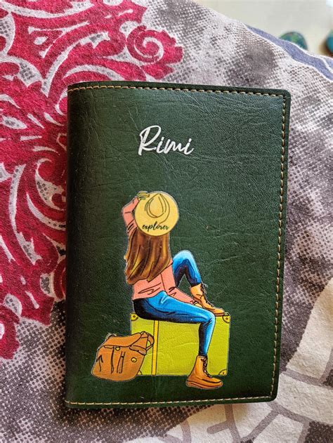 Exclusive Passport Cover - Explorer