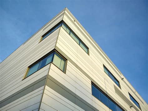 Science and Technology Building 的图像结果