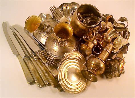 1823g Sterling Silver and 560g Sterling Handle Knives - Scrap Silver ...