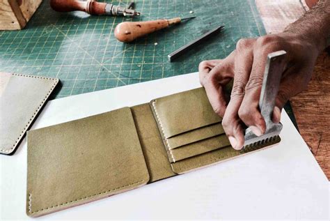The Traditional Art of Making a Leather Wallet – Godbole Gear