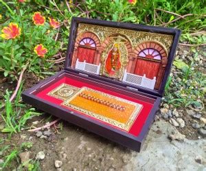 shinde exports Shirdi Sai baba Charan Paduka prayer/Gift box Plastic ...