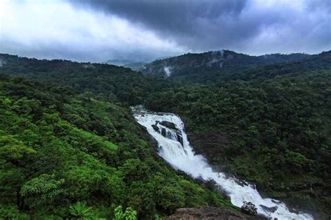 30 Fascinating Places To Visit In India In April 2024!