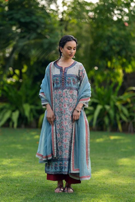 Cotras - India's #1 Handcrafted & Premium Designer Women Wear Store