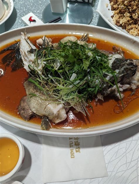 Duck soup, deep fried black wonton skin, Peking duck, seafood with bean ...