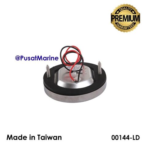 Lampu Buritan Transom Stern Light 00144 Halogen - LED - Pusat Marine