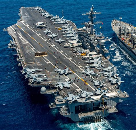 USS Carl Vinson CVN-70 Nimitz class Aircraft Carrier US Navy | Navy aircraft carrier, Aircraft ...