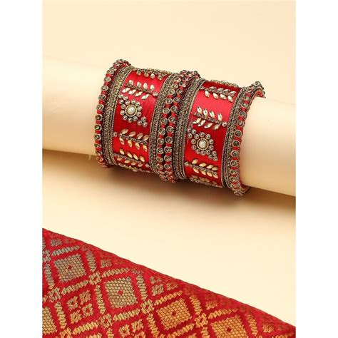 Buy OOMPH Combo of 10 Red Bridal Chuda Bangle Set | Silk Thread ...