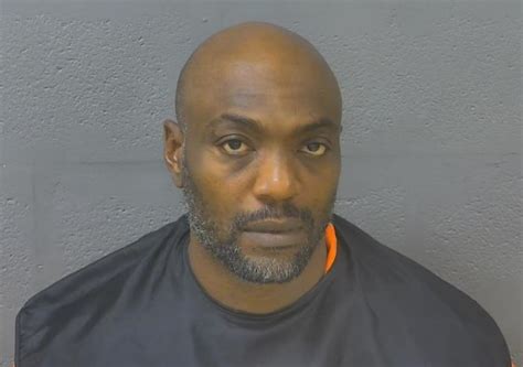 Two sought in Campbell County armed robbery