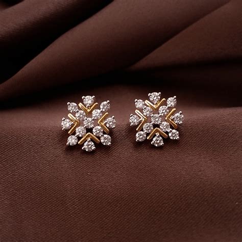 Buy Sasha Shimmer Diamond Earrings 18 KT yellow gold (3.75 gm ...