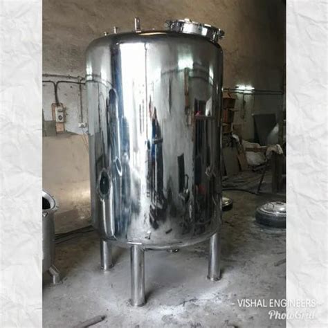 STORAGE TANKS - Pharmaceutical Tanks Manufacturer from Thane