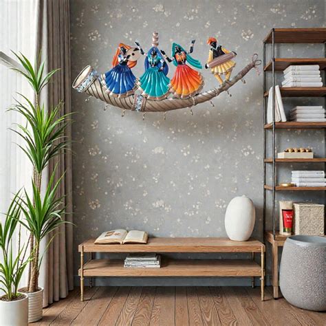 Royal Rangilo: Traditional Indian Musician Wall Hanger with Hooks (30 x ...