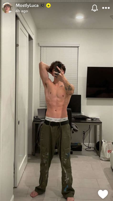 Luca Schaefer-Charlton's feet