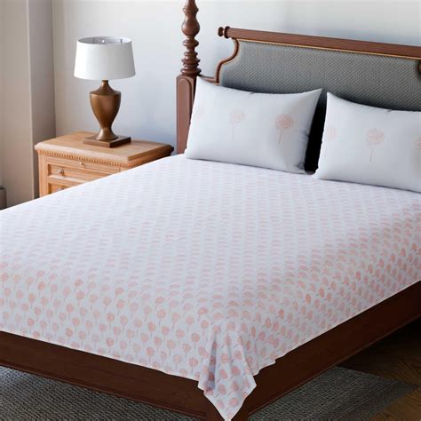 Rayon vs Cotton: Key Differences Explained – Eyaas