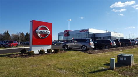 Russ Darrow Nissan of West Bend | West Bend, WI | EV Station