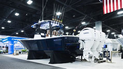 35 - Bob Hewes Boats | Florida Boat Sales