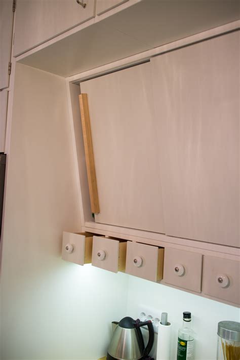 Keittiö – Vaihe 12: Keittiö on nyt VALMIS? – Rintamamiestalon uudet asukit