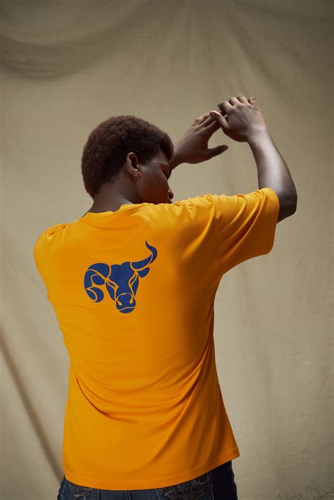 2.0 OVERSIZED T-SHIRT (MUSTARD) – Salud