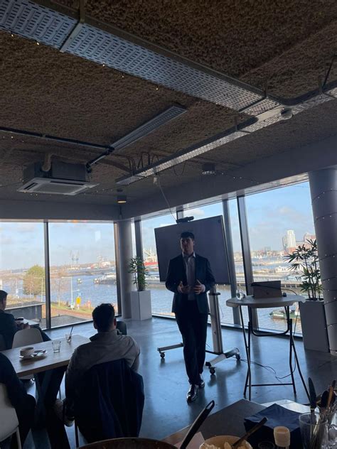 The Linq Group on LinkedIn: First Lunch & Learn of 2024 in the books 🎉 ...