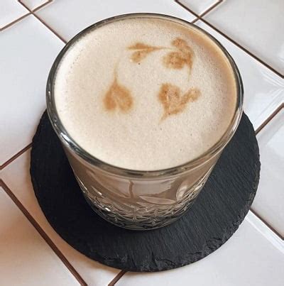 Raf Coffee | (A Russian Creamy Vanilla Bliss!)