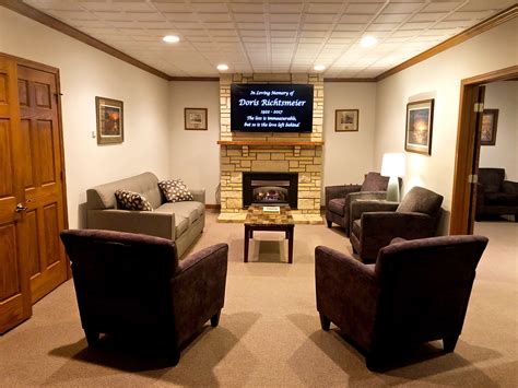 Surls Funeral Homes and Sietsema Funeral Home | Iowa Falls, IA Funeral ...