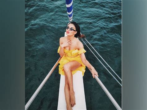 Jacqueline feels lucky to have turned 10 in B-town, sheds light on new ...
