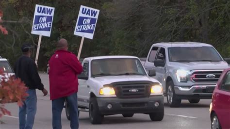 UAW strike at GM Plant in Arlington impacts | wfaa.com