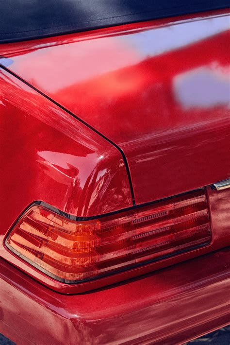 The Definitive Guide to What Is Travel Size | Snif