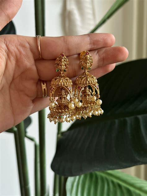 Mandir Jhumkas – Ohbyozy